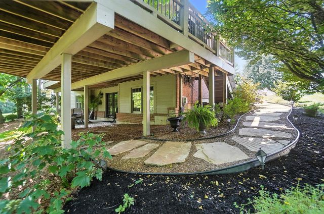 3652 E Salinas Circle, Sugarcreek Twp, OH 45440