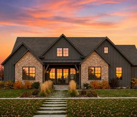 2264 Hogan Rd, Burns, TN 37029