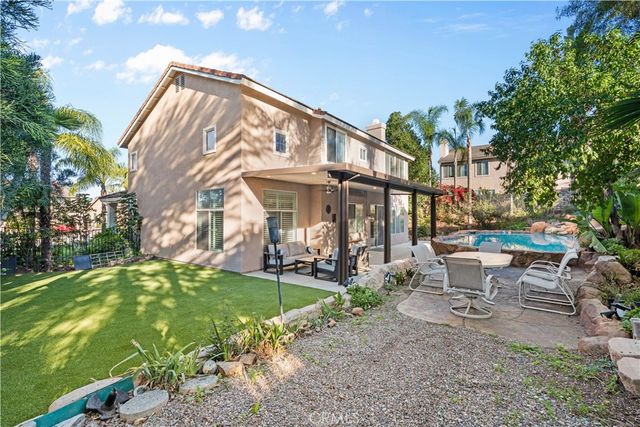 1010 Night Shadow Lane, Corona, CA 92881