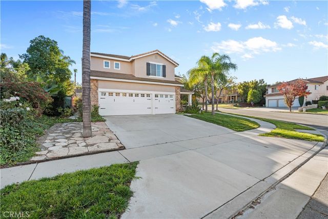 1010 Night Shadow Lane, Corona, CA 92881