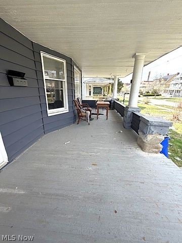 10712 Grantwood Avenue, Cleveland, OH 44108