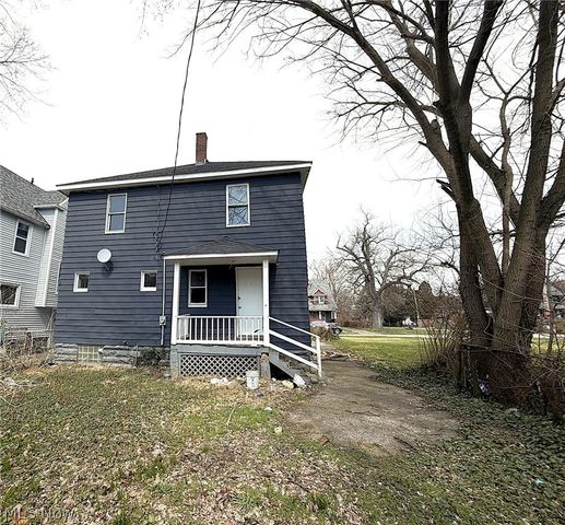 10712 Grantwood Avenue, Cleveland, OH 44108