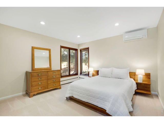 19 Ridge Rd, Boulder, CO 80303