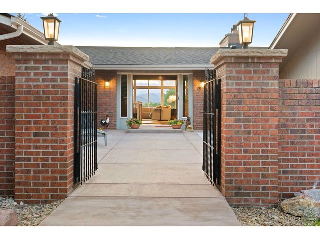 19 Ridge Rd, Boulder, CO 80303