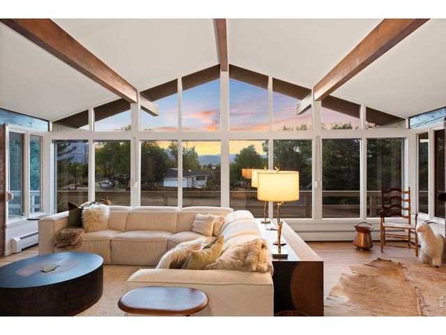 19 Ridge Rd, Boulder, CO 80303