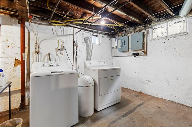 30 Sherwood Street, Providence, RI 02908