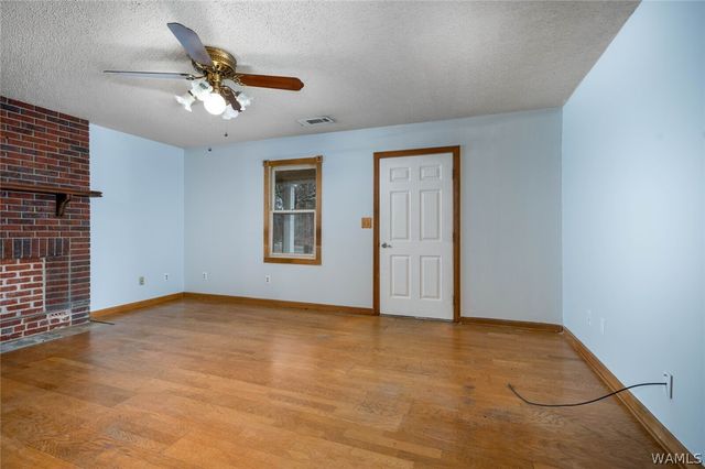 14141 Boswell Rd, Coker, AL 35452