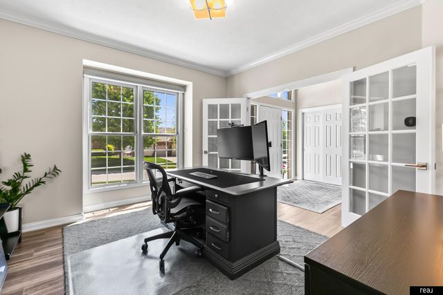 1906 S 194th Street, Omaha, NE 68130
