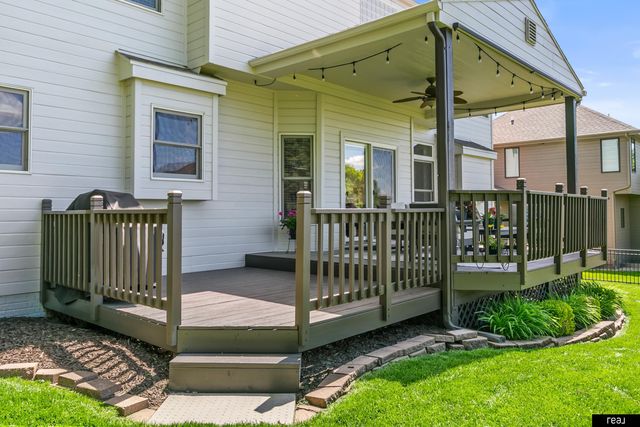 1906 S 194th Street, Omaha, NE 68130