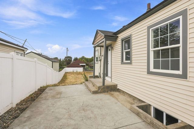 2523 N Calispel St, Spokane, WA 99205
