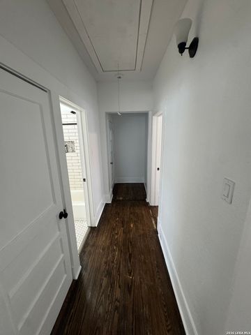 1323 BURNET ST, San Antonio, TX 78202