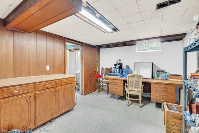3126 Elk Street, Port Huron, MI 48060