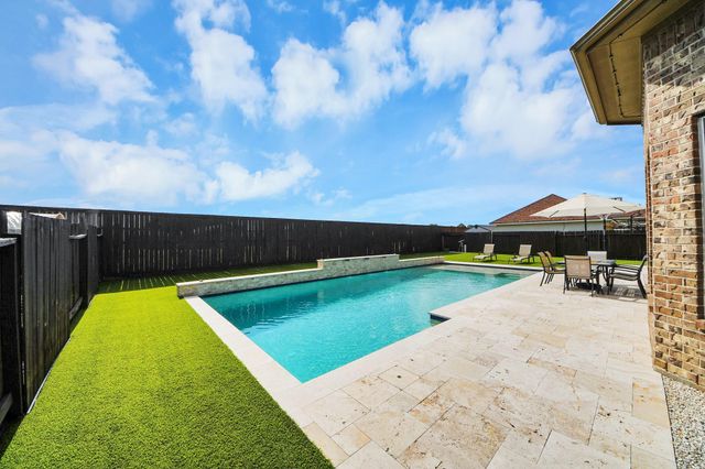 8518 River Cliff Lane, Houston, TX 77095