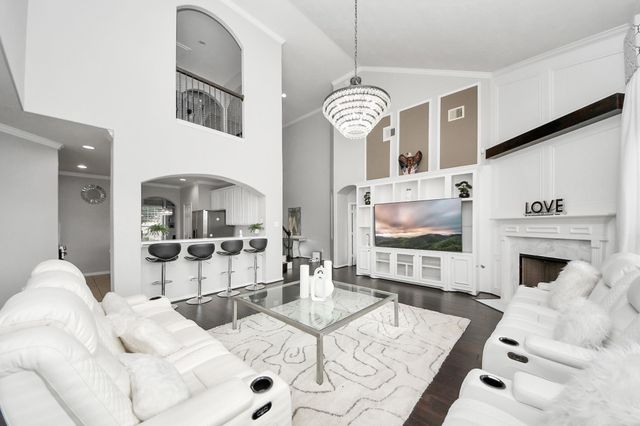 8518 River Cliff Lane, Houston, TX 77095