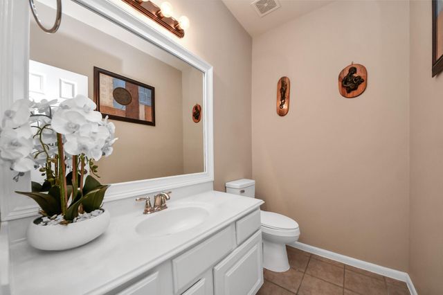 8518 River Cliff Lane, Houston, TX 77095