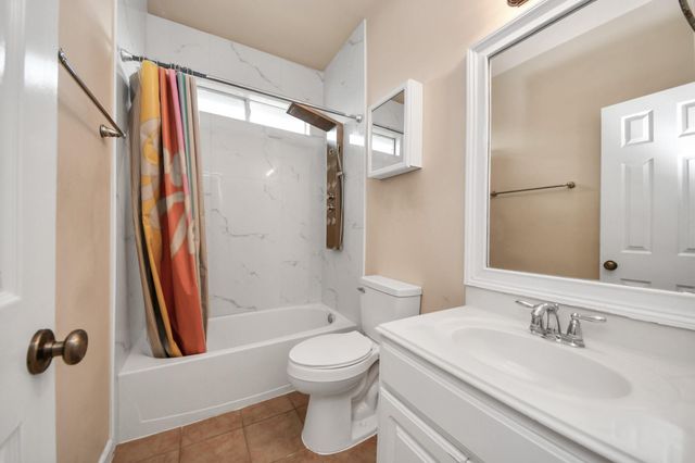 8518 River Cliff Lane, Houston, TX 77095