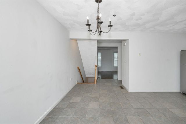 42 Rogers St 42, Tewksbury, MA 01876