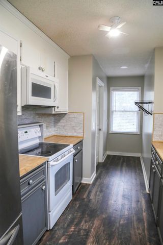 611 Longtown Road, Lugoff, SC 29078