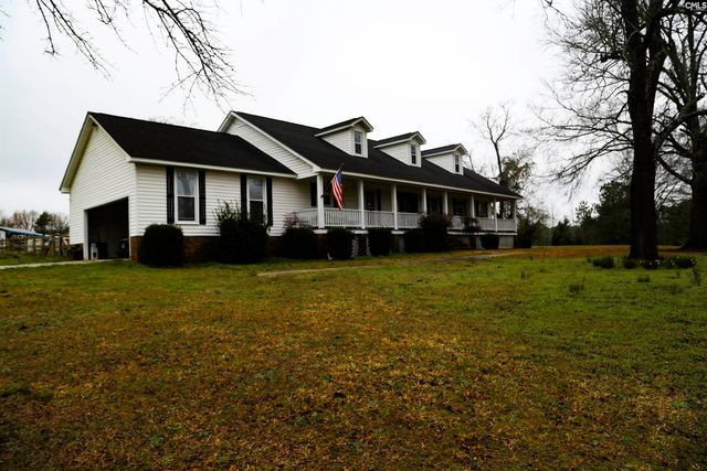 611 Longtown Road, Lugoff, SC 29078