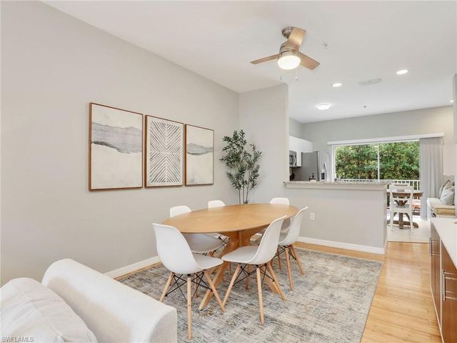 3289 Lindsey LN 2, Naples, FL 34109