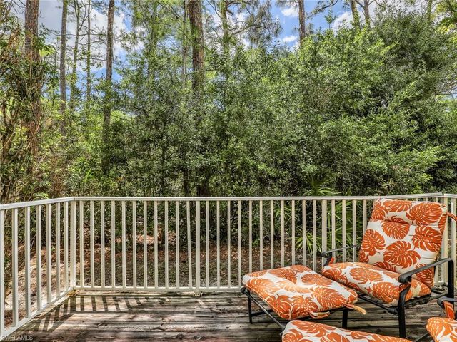 3289 Lindsey LN 2, Naples, FL 34109