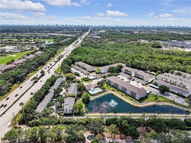 3289 Lindsey LN 2, Naples, FL 34109