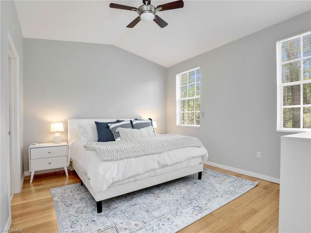 3289 Lindsey LN 2, Naples, FL 34109