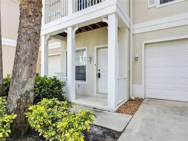 3289 Lindsey LN 2, Naples, FL 34109