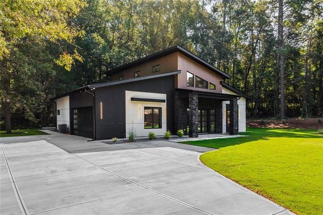 670.1 Loganville Highway, Winder, GA 30680