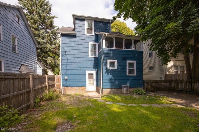 848 Beverly Road, Cleveland Heights, OH 44121