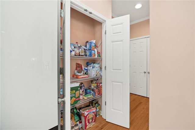 4109 Hidden Valley Drive, St Joseph, MO 64506