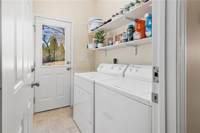 4109 Hidden Valley Drive, St Joseph, MO 64506