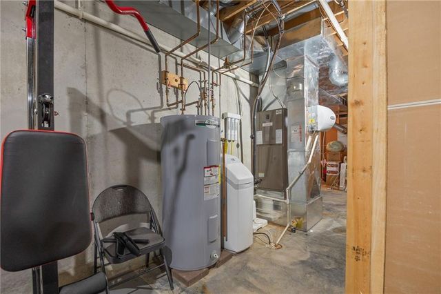 4109 Hidden Valley Drive, St Joseph, MO 64506