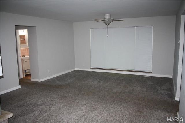 22 Newman Drive, Belleville, IL 62223