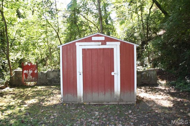 22 Newman Drive, Belleville, IL 62223