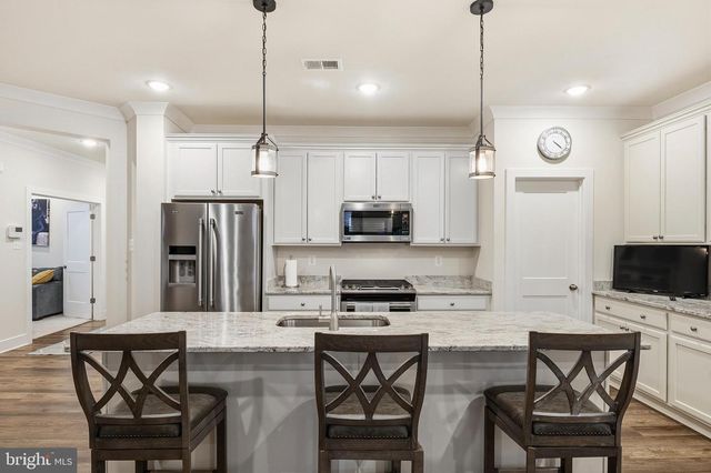185 LIVELY STREAM WAY, Gettysburg, PA 17325