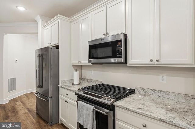 185 LIVELY STREAM WAY, Gettysburg, PA 17325