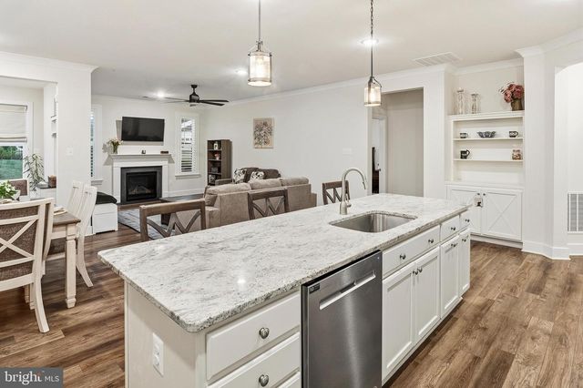 185 LIVELY STREAM WAY, Gettysburg, PA 17325