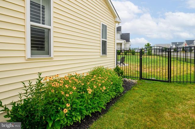 185 LIVELY STREAM WAY, Gettysburg, PA 17325