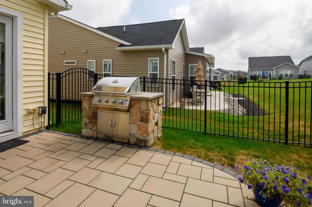 185 LIVELY STREAM WAY, Gettysburg, PA 17325