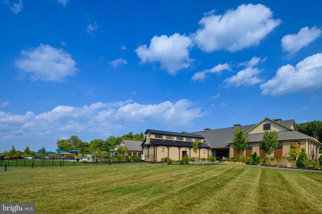 185 LIVELY STREAM WAY, Gettysburg, PA 17325