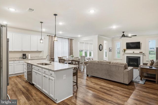 185 LIVELY STREAM WAY, Gettysburg, PA 17325