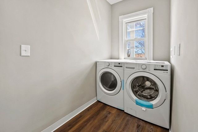 18 Lyon St 3, Boston, MA 02122