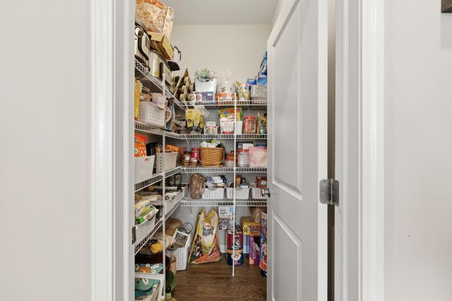 4319 Ahwick Green, Hilliard, OH 43026