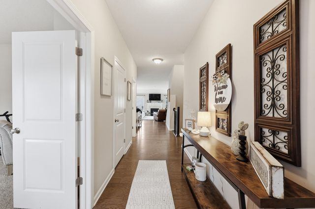 4319 Ahwick Green, Hilliard, OH 43026