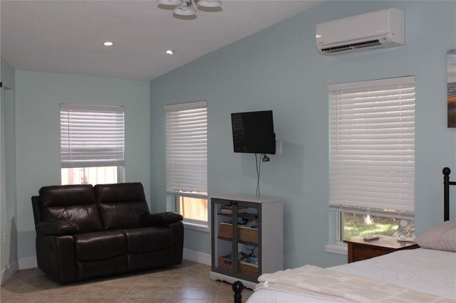 2287 CAROLYN DRIVE, Dunedin, FL 34698