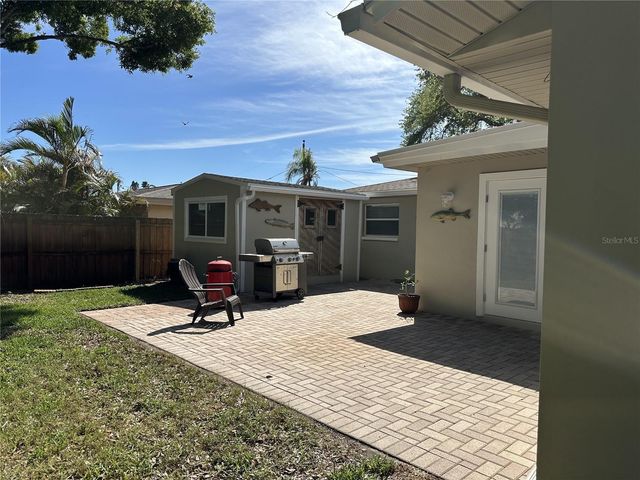 2287 CAROLYN DRIVE, Dunedin, FL 34698