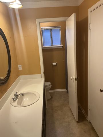 724 Barbara Lane, Burleson, TX 76028