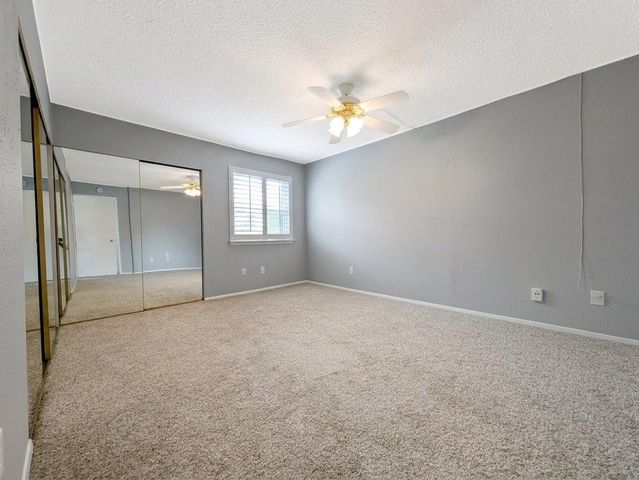12027 Greenwood Forest Drive B, Houston, TX 77066