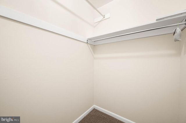 242 VALLEY STREAM LN, Chesterbrook, PA 19087
